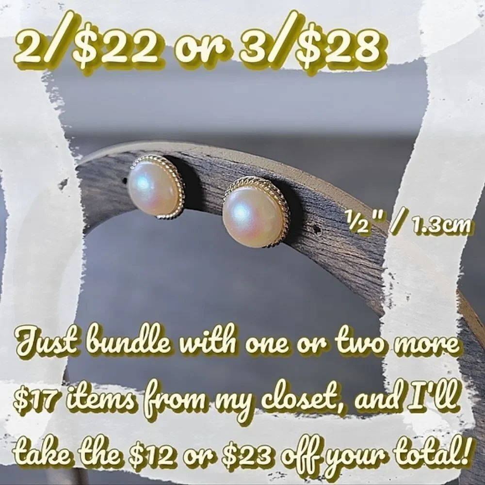 Vtg faux pearl gold tone button studs